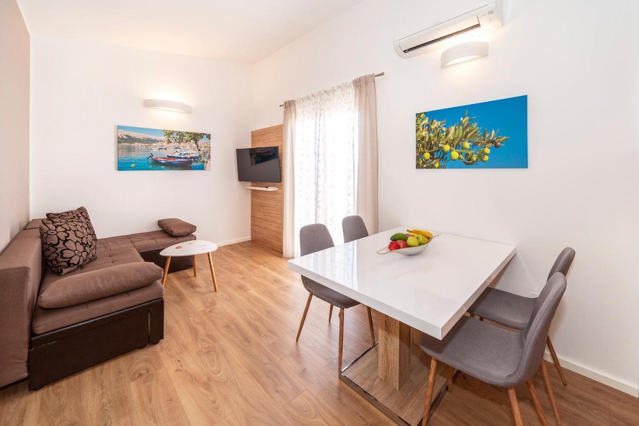 Apartments Kricin II Baška Exterior foto